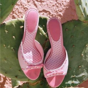 SOLD Pink Women's kitten heal Sandals with Bow Detail
